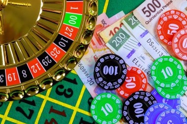 apel168 platform dashboard showing Liga 1 fixtures, live-dealer table tiles, and slot game titles
